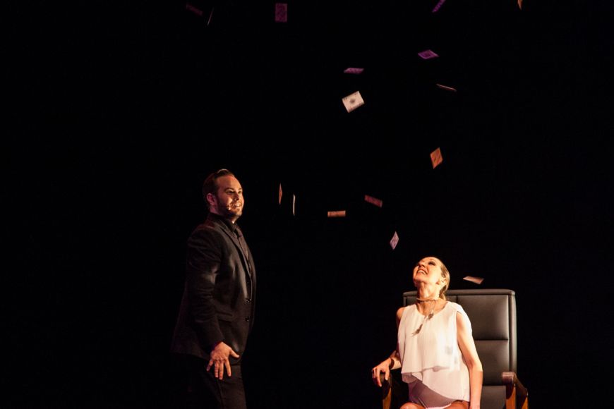 JORGE BLASS: PALABRA DE MAGO JORGE BLASS: PALABRA DE MAGO