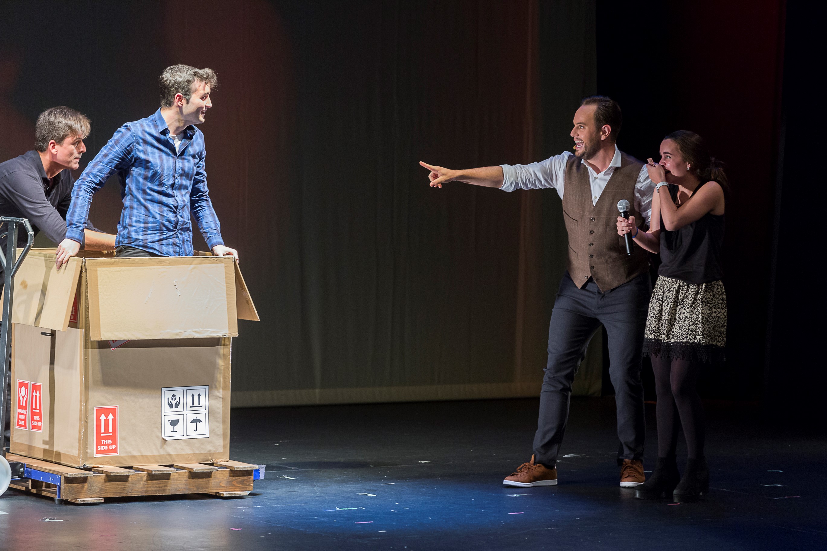 JORGE BLASS: PALABRA DE MAGO