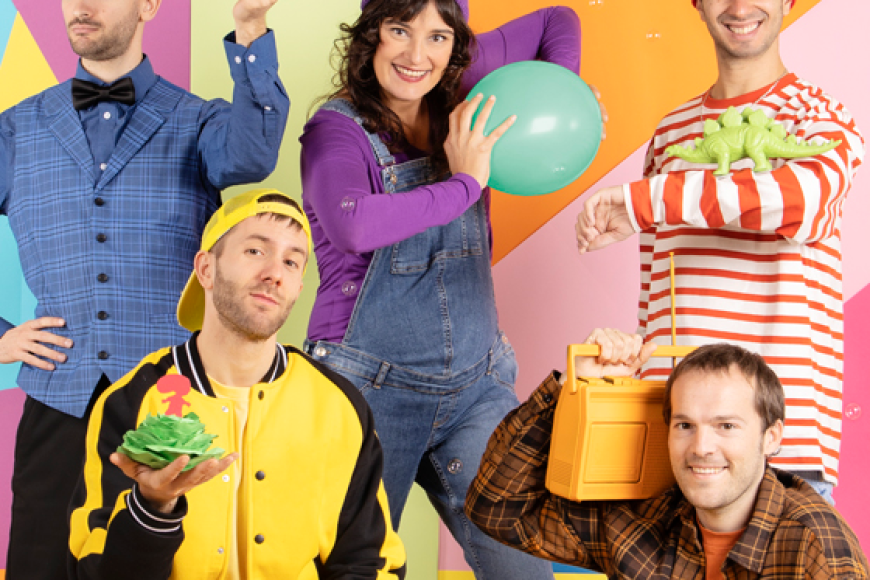 LA GRAN FAMÍLIA D’AMBAUKA LA GRAN FAMÍLIA D’AMBAUKA